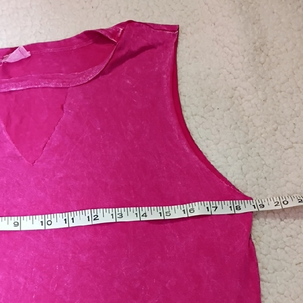 Blue Buttercup Vibrant Pink Fringe Tank Top Size S - Picture 8 of 9